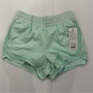 G24. NWT Layer 8 motivation shorts (S)